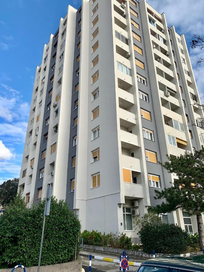 Apartment Lucky 1 Fiume Esterno foto